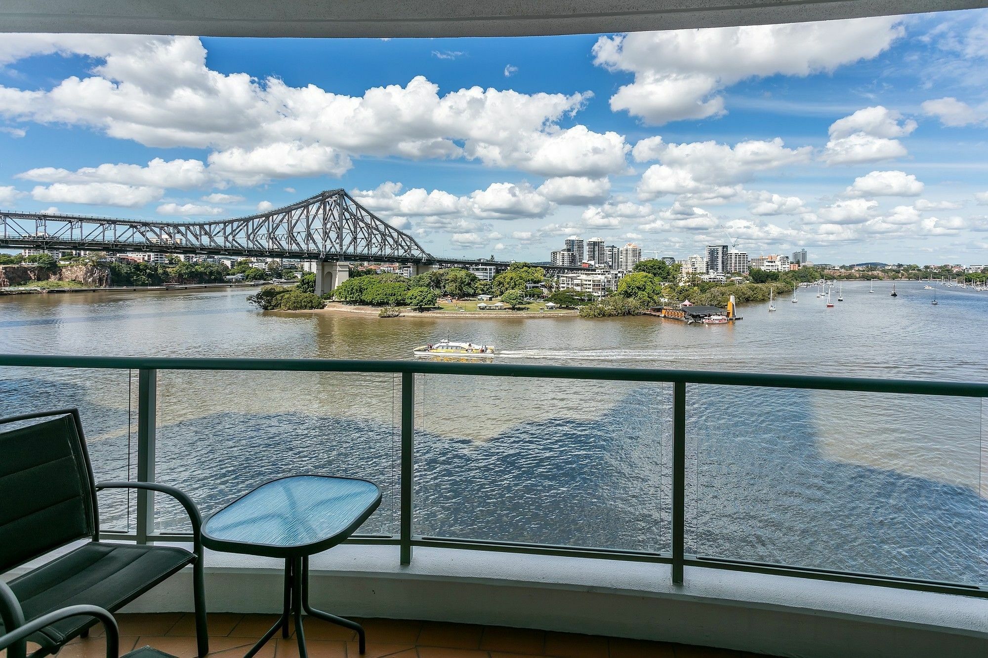 River View Suites In The Heart Of Брісбен Екстер'єр фото